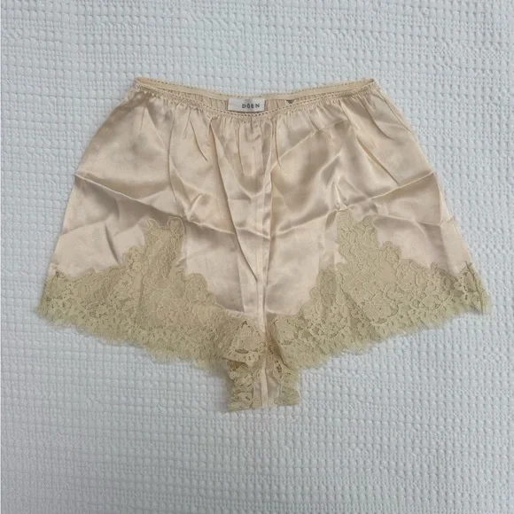 NWOT DÔEN Iona shorts, candlelight in Small - Picture 5 of 7